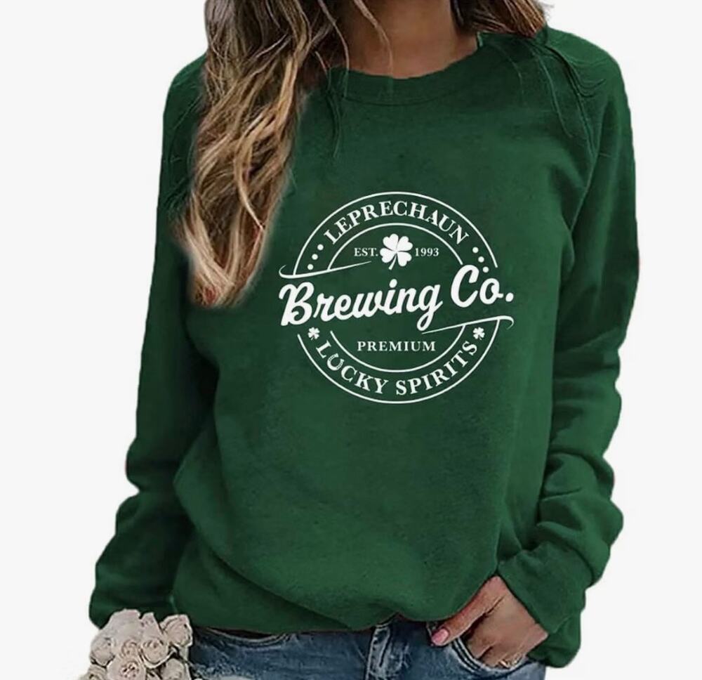 NWOT Ykomow St. Patricks Day LS Sweatshirt "Leprechaun Brewing Co" Sz S